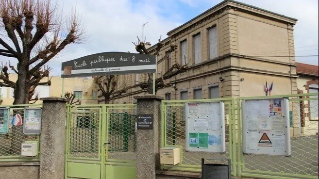 p-tition-non-la-fermeture-de-classe-l-cole-publique-du-8-mai