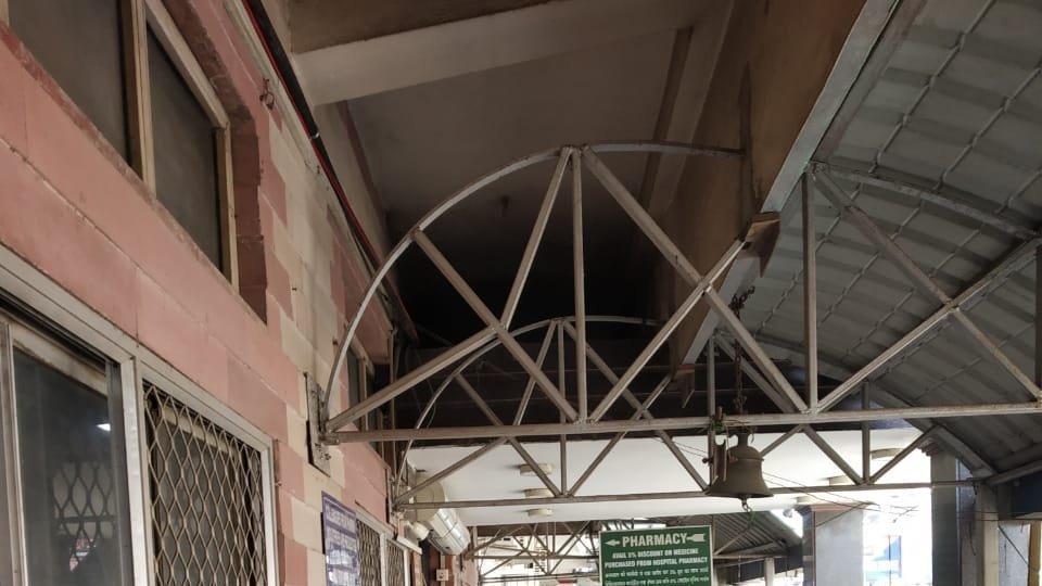 Petition · Seating facility for pregnant women at hospital ·