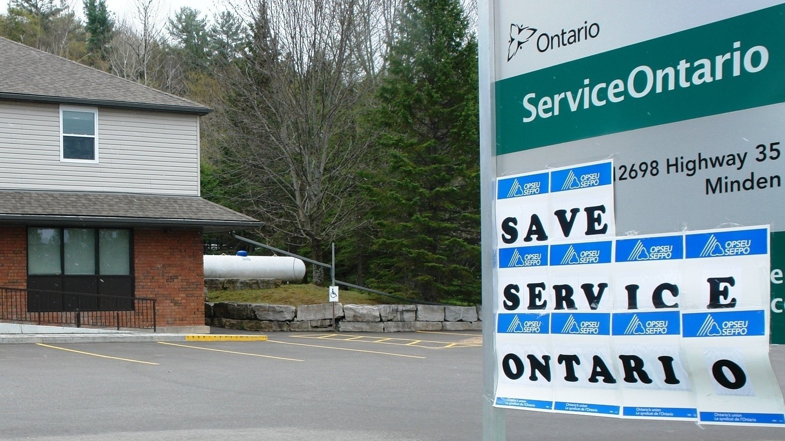 Petition · SAVE THE MINDEN SERVICE ONTARIO OFFICE! ·