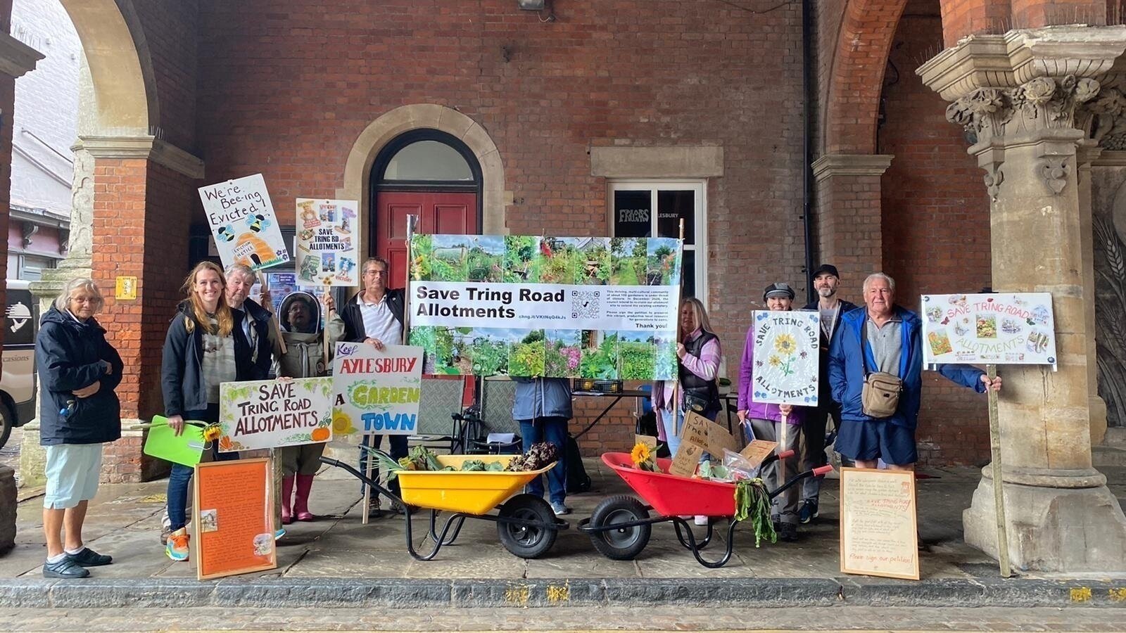Petition · SAVE AYLESBURY TRING ROAD ALLOTMENTS United Kingdom · Petition · SAVE AYLESBURY TRING ROAD ALLOTMENTS United Kingdom ·