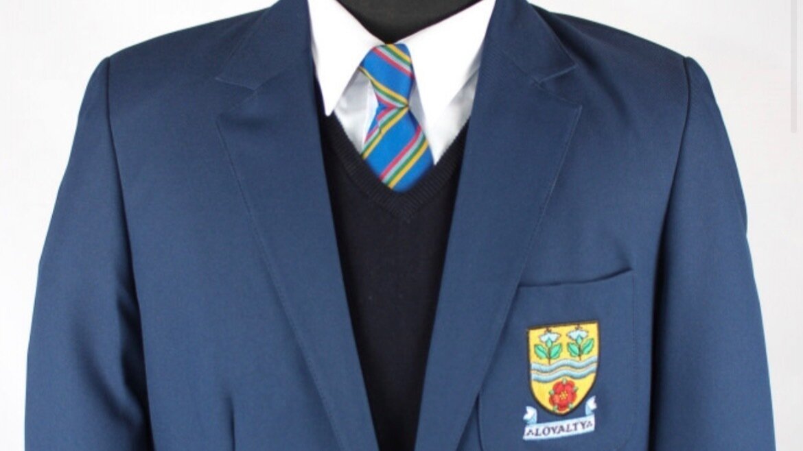 Petition · No pants and jumper in summer at albany academy Chorley