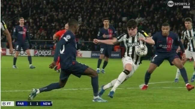 Psg Robbery Petition · Give Newcastle united the 3 points psg robbed from them at ...