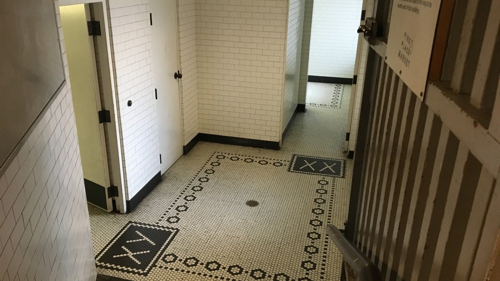 Petition Remove Chromosomal Essentialism From Pike Place Market Bathrooms Change