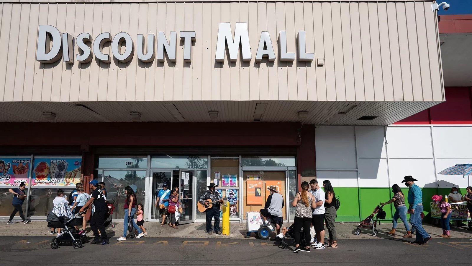 Petición · Detengamos la demolición del Discount Mall en La Villita / Stop the demolition