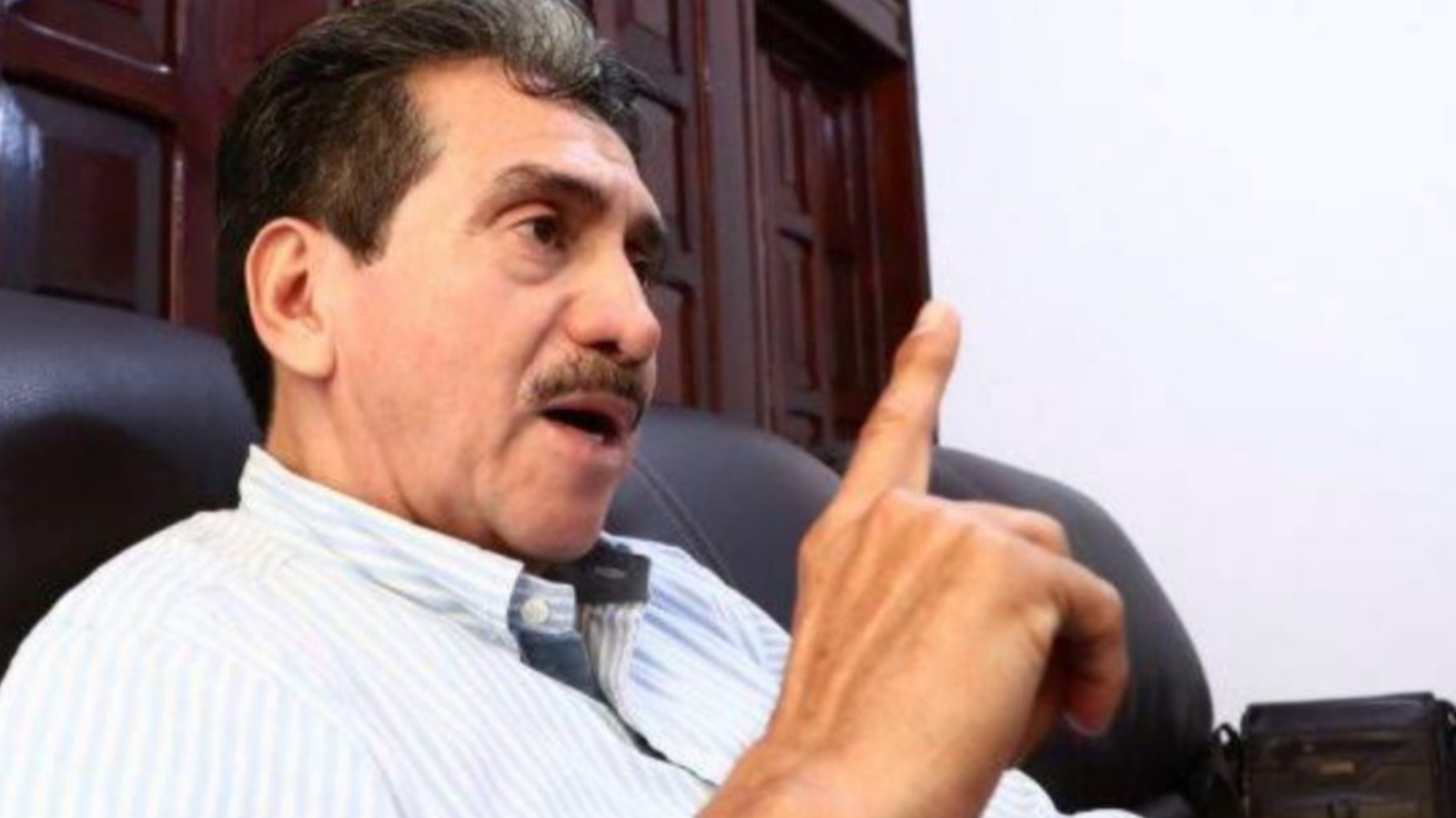 Petición · Exigimos que RENUNCIE Evaristo Hernández Cruz, ya no