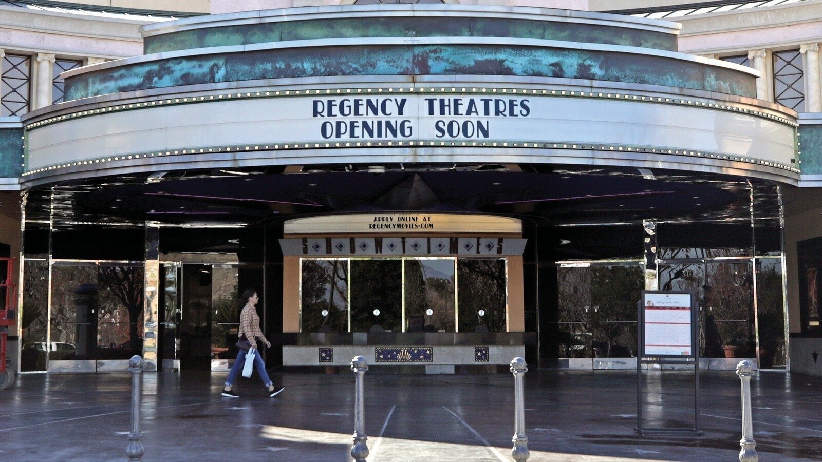 Petition · Save the Regency Calabasas Commons Theater United States