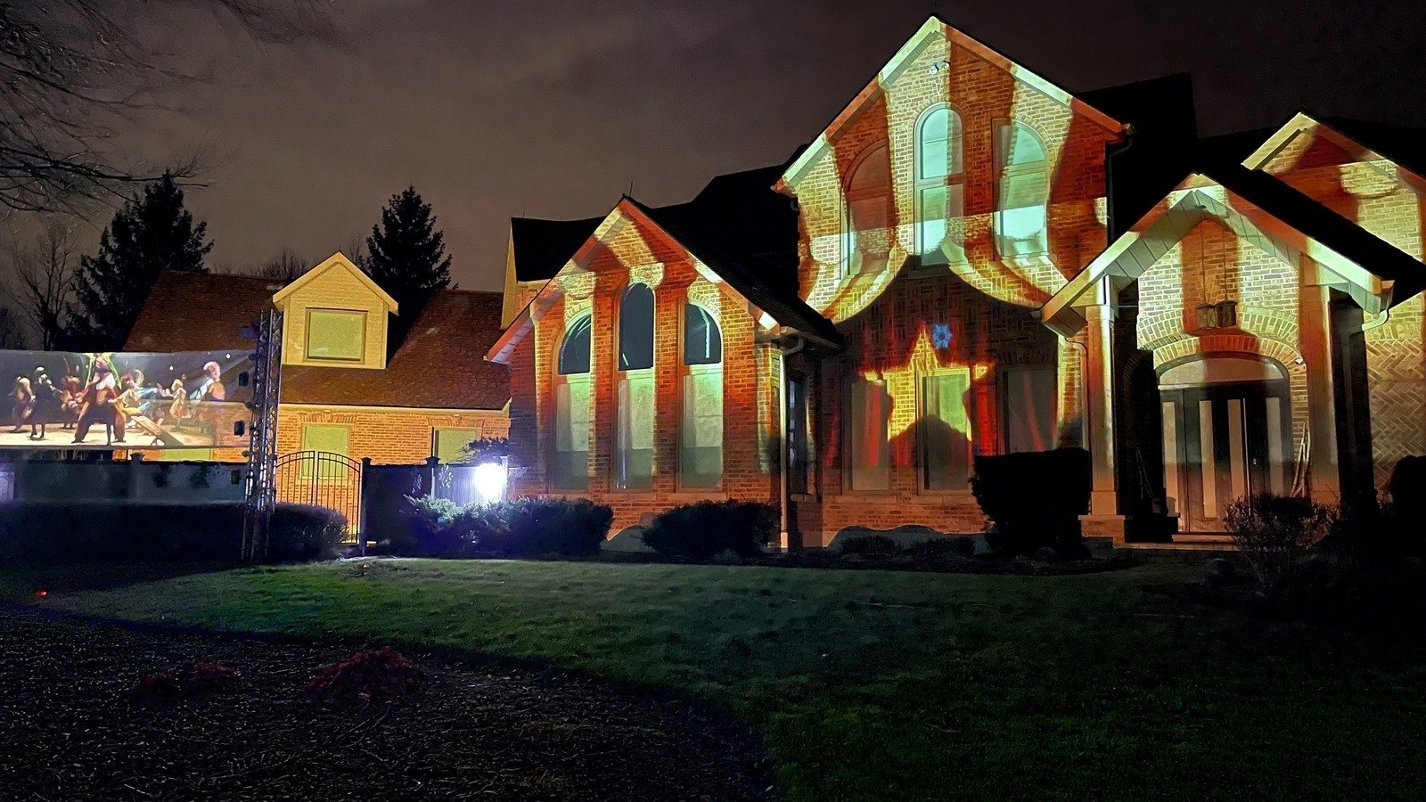 Petition · Supporters Of The 20 Fox Run Drive Holiday Displays Canada