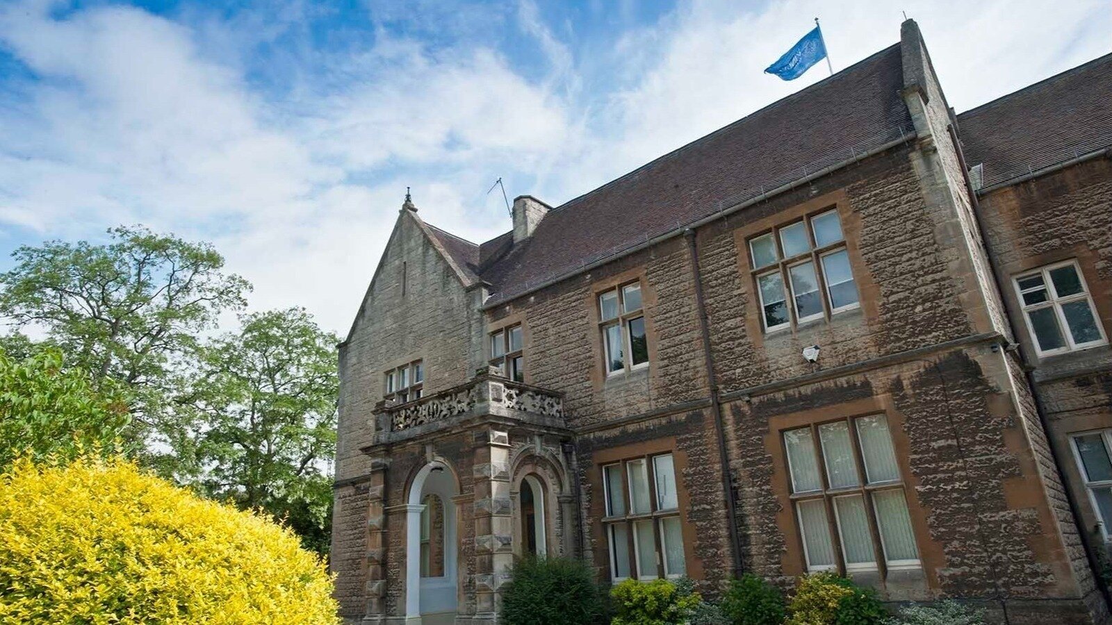 Petition · Keep "The Kingsley School" as a Girls School ·