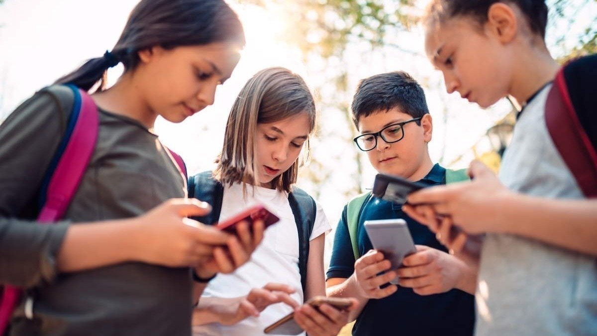 Petition Allow Phones In Sioux City Community Schools Change Petition Allow Phones In Sioux City Community Schools Change