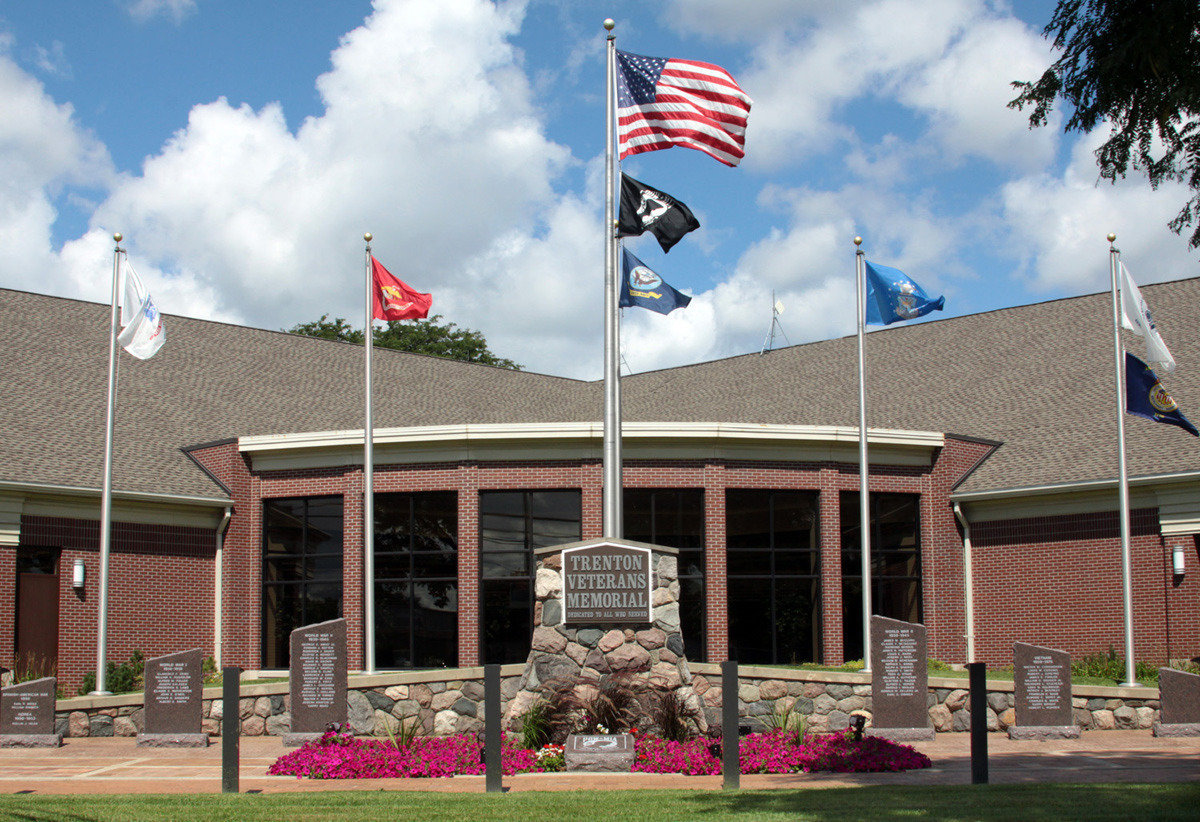 Petition · City of Gibraltar, MI Please renew the city's contract with