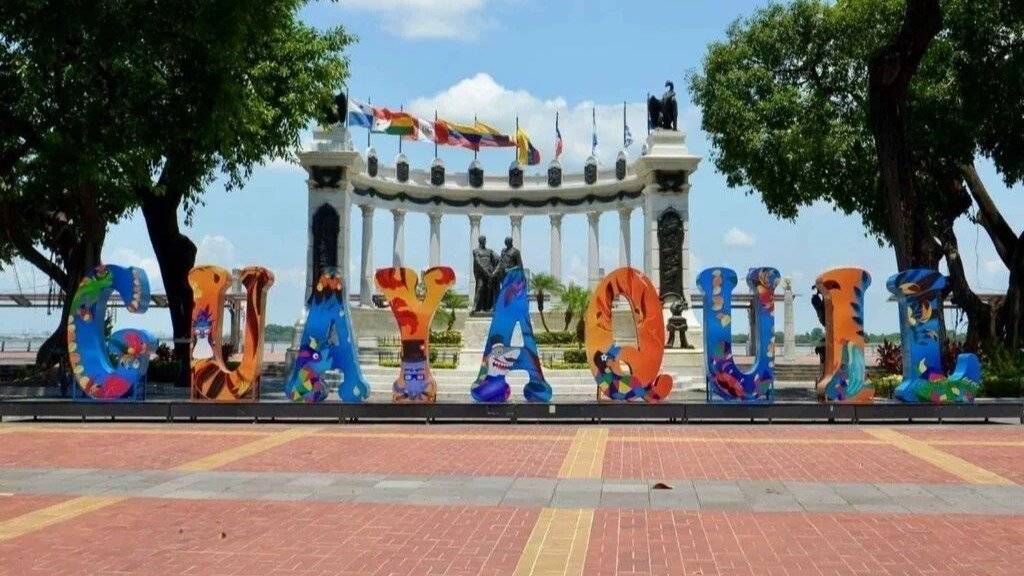 Petición · Let's unite and change Ecuador ·