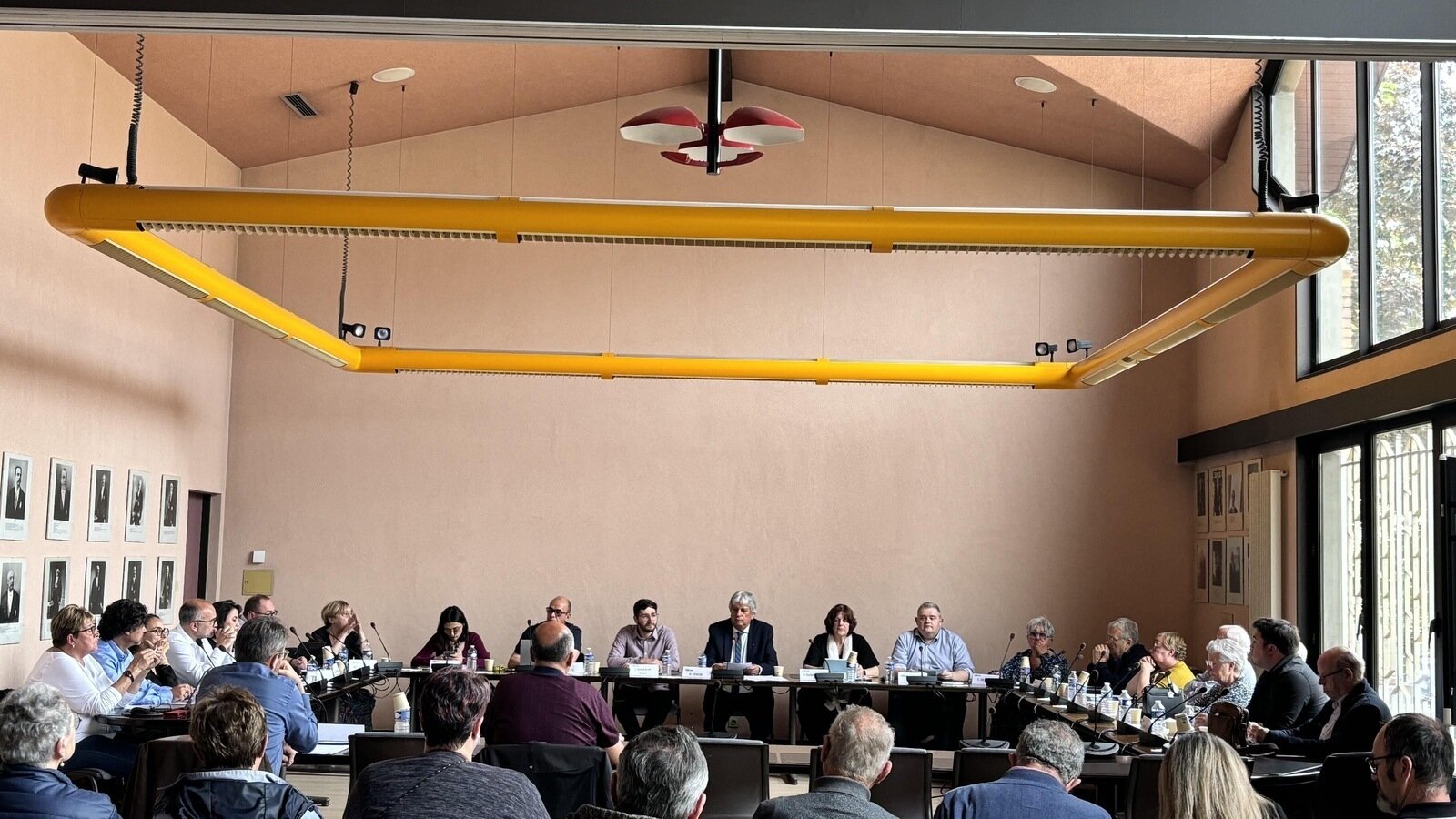 Pétition · Je soutiens la motion du Conseil Municipal de Tomblaine… Touche pas à mon maire