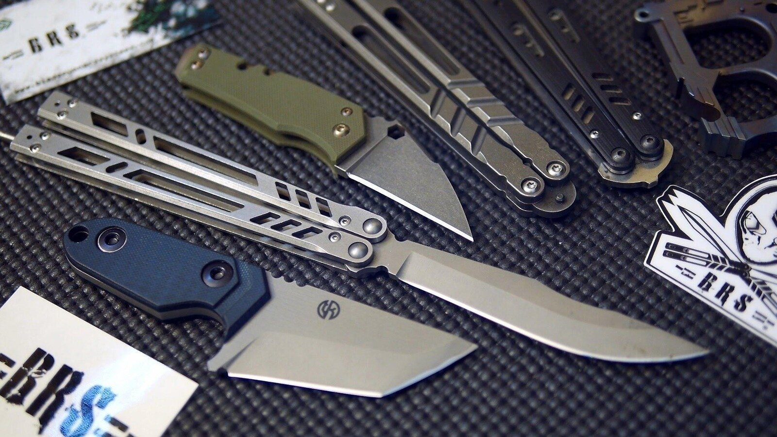 Petition · Make combat/tactical blades legal to own and carry. ·