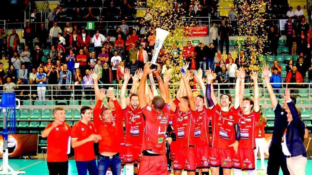 Pétition · Voir le replay de l'équipe 21 de la Super coupe de volley