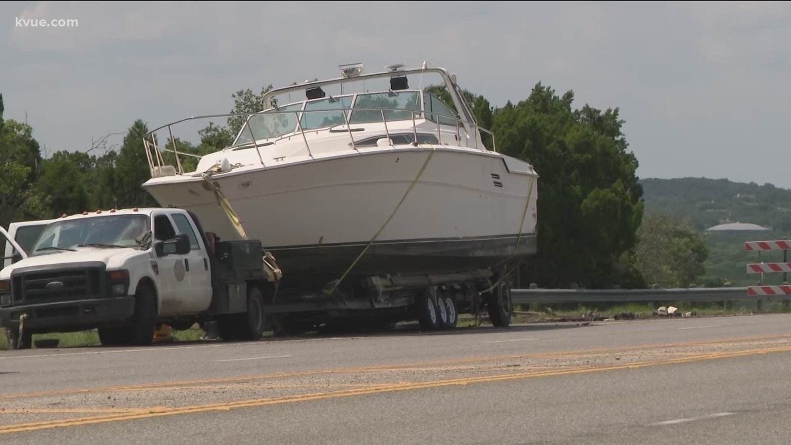 Petition · Keep the Bee Cave Boat on hwy 71 forever ·