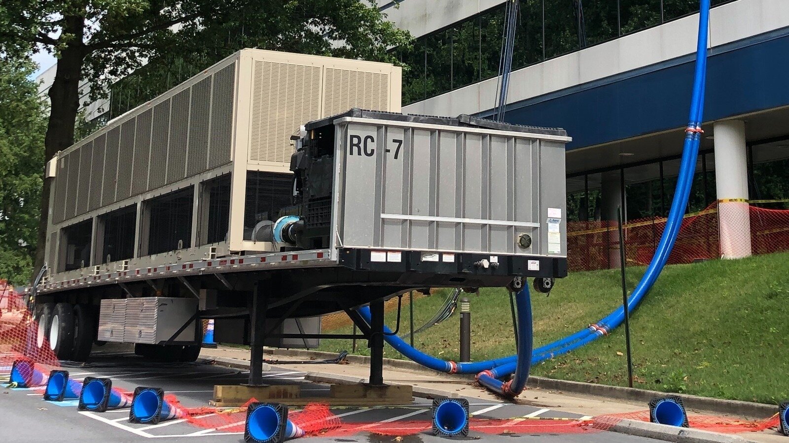 Petition · Stop the Disruptive Noise from the Chiller equipment on 45