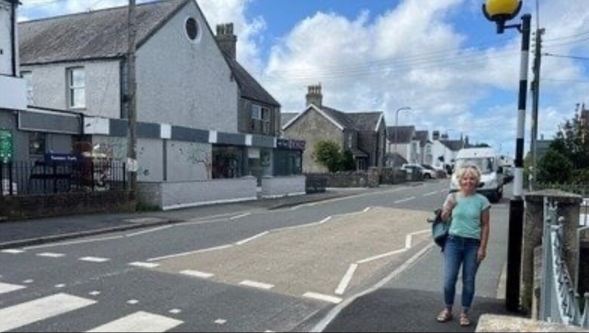 Petition · Resolve parking issues in Valley Valley, United Kingdom