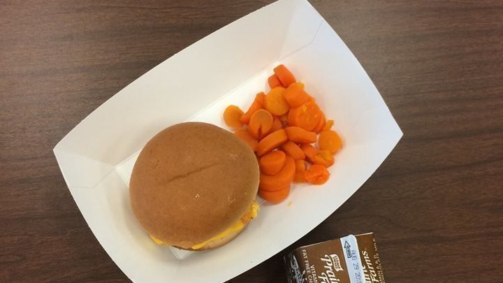 Petition MILWAUKEE PUBLIC SCHOOLS UNHEALTHY LUNCHES ARE NOT MAKING Petition MILWAUKEE PUBLIC SCHOOLS UNHEALTHY LUNCHES ARE NOT MAKING