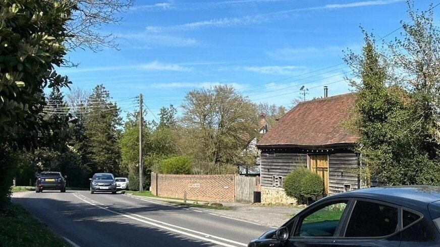 Petition · Cut speed limit on A272 Lewes Road to 40 mph - Scaynes Hill ...