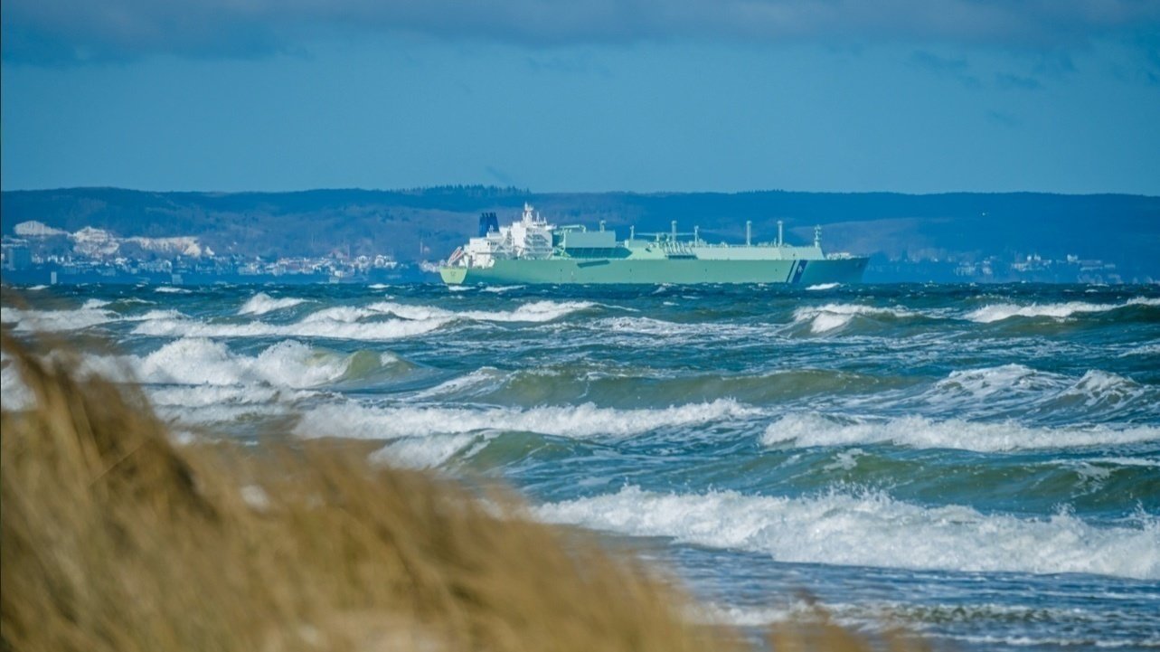 Petition · Gegen den Bau eines LNG-Terminals direkt auf der Insel Rügen ...