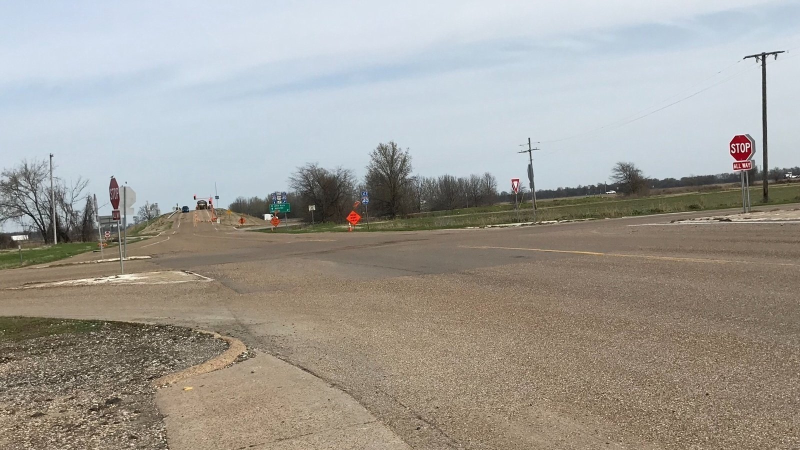 Petition · SAVE LIVES WITH A FLASHING STOP LIGHT AT THE INTERSECTION OF