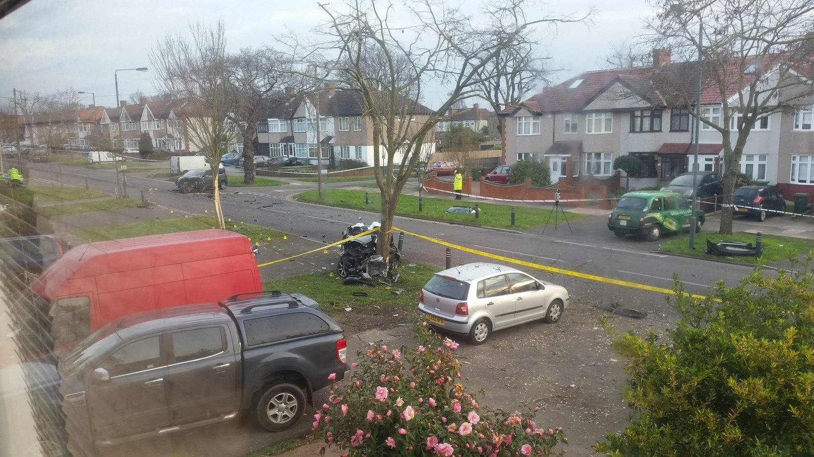 Petition · Stop life threatening car crashes on Wellington Avenue in