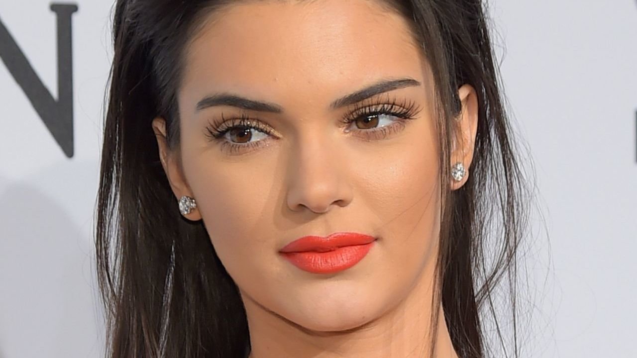 Petition · Get Kendall Jenner to Come to My Graduation in June - Los